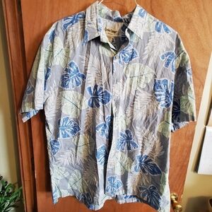 Vintage Cooke Street Honolulu Mens 2XL. Button Up. Short Sleeve. Hawaiian Print